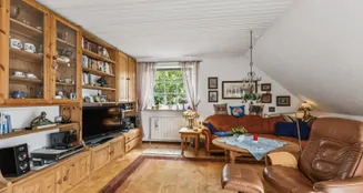 von_poll_real_estate_property_25346063_image_2