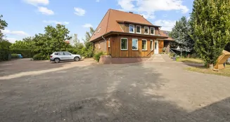 von_poll_real_estate_property_25346052_image_5