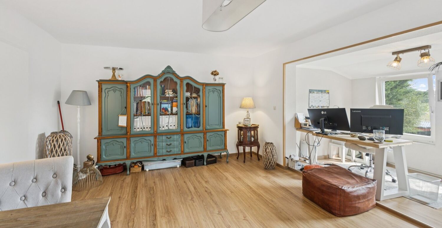 Wohn-/Schlafzimmer OG