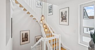von_poll_real_estate_property_25346046_image_0