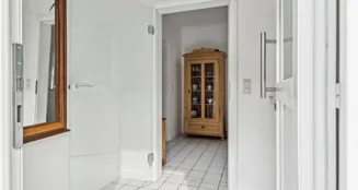 von_poll_real_estate_property_25346045_image_4