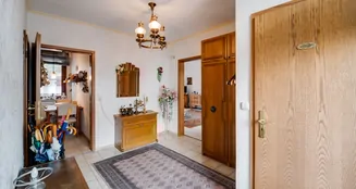 von_poll_real_estate_property_25346067_image_2