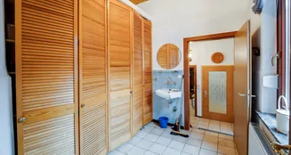 von_poll_real_estate_property_25346067_image_22