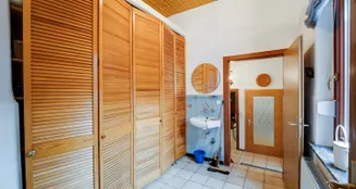 von_poll_real_estate_property_25346067_image_22