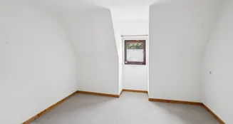 von_poll_real_estate_property_25346069_image_12