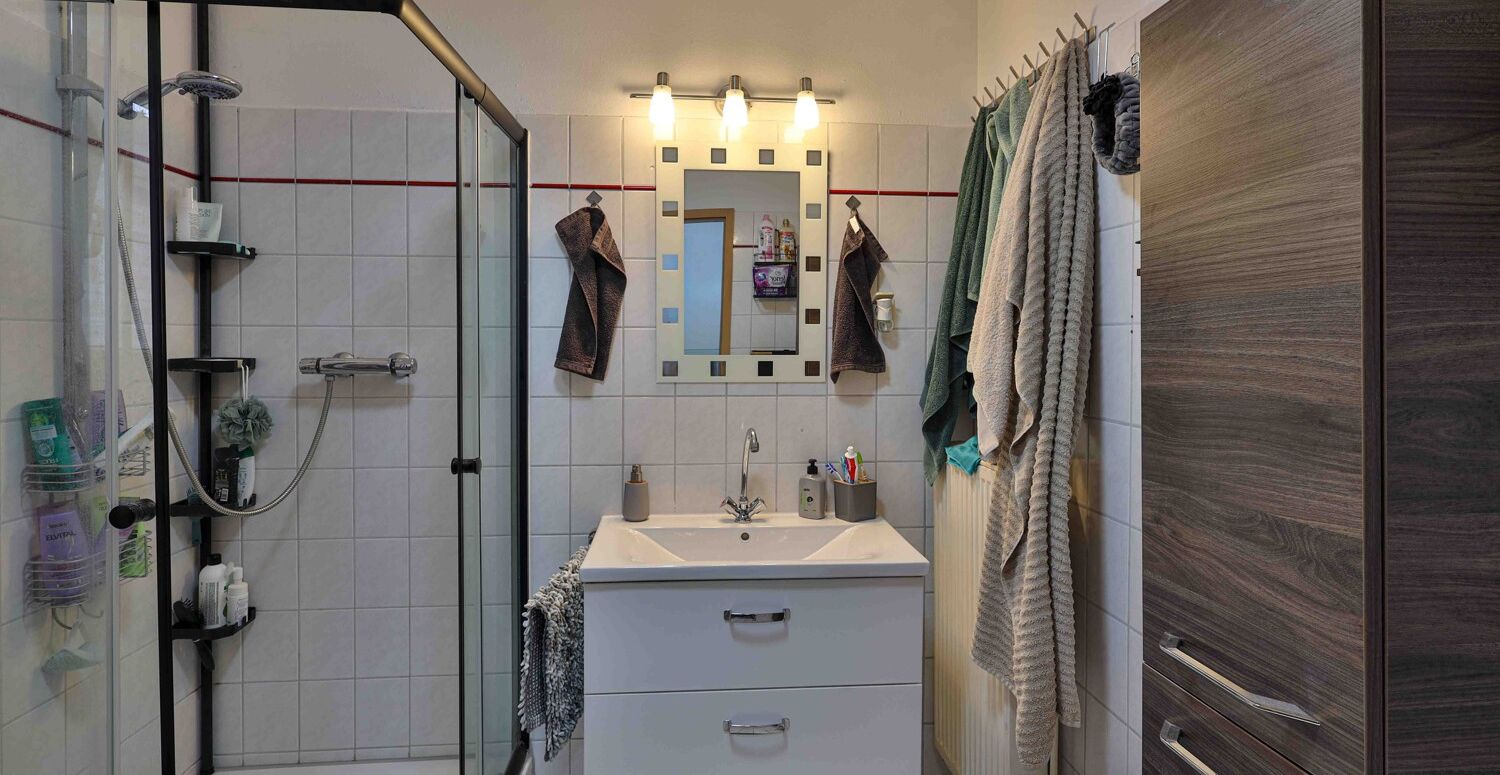 Badezimmer Wohnung 1