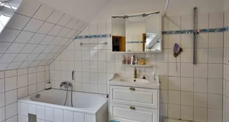 von_poll_real_estate_property_25346054_image_10