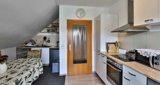 von_poll_real_estate_property_25346054_image_9