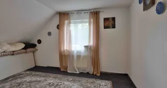 von_poll_real_estate_property_25346054_image_12