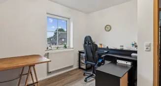 von_poll_real_estate_property_25346055_image_21