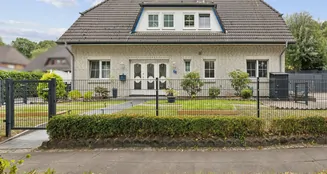 von_poll_real_estate_property_25346055_image_2