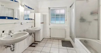 von_poll_real_estate_property_25346055_image_12