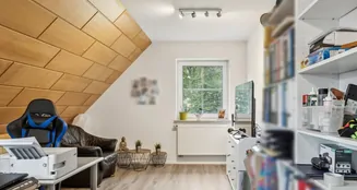 von_poll_real_estate_property_25346055_image_22