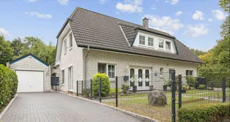 von_poll_real_estate_property_25346055_image_0