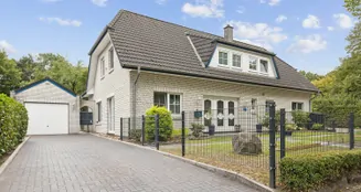 von_poll_real_estate_property_25346055_image_1