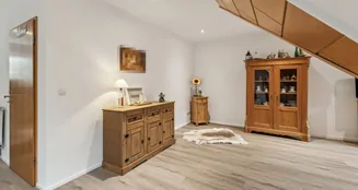 von_poll_real_estate_property_25346055_image_19