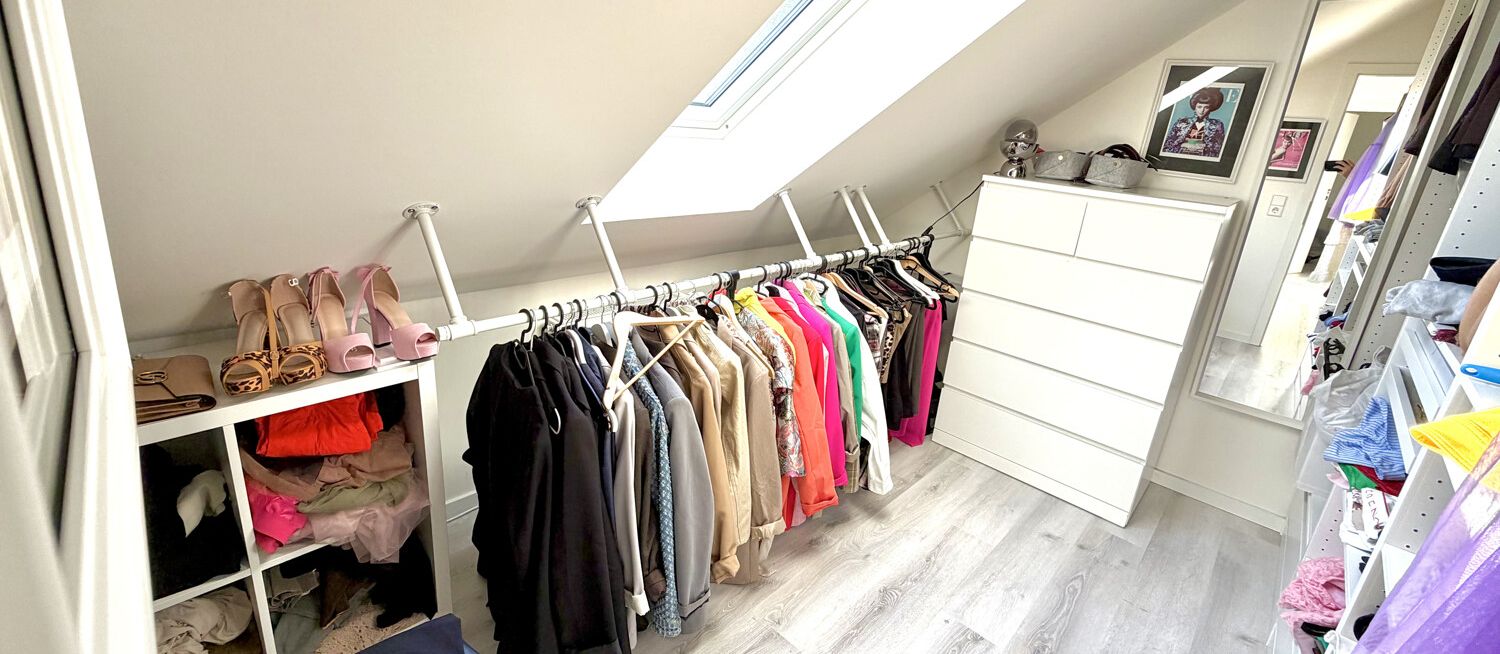 begehbarer Kleiderschrank