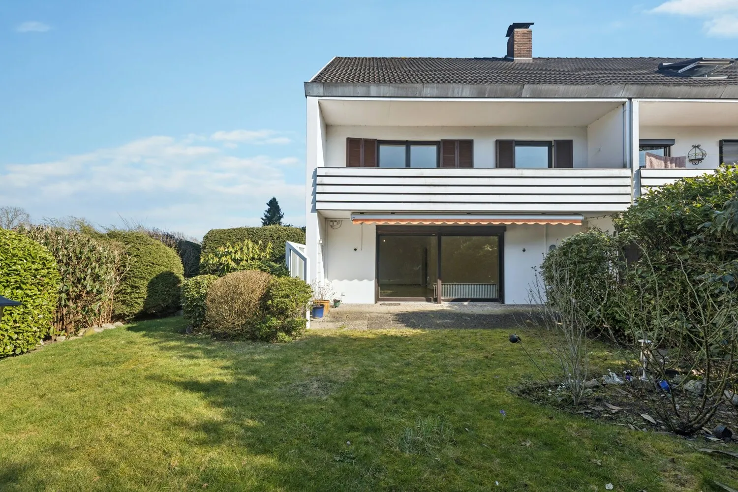 Garten - Hausansicht