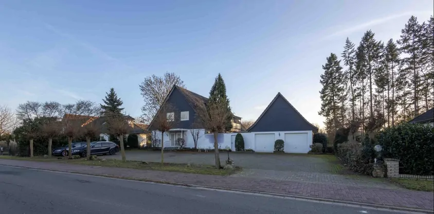 von Poll Immobilien GmbH