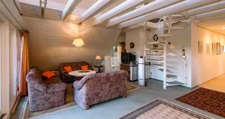 von_poll_real_estate_property_25346074_image_19