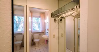 von_poll_real_estate_property_25346074_image_24