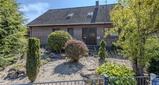 von_poll_real_estate_property_25346075_image_2