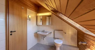 von_poll_real_estate_property_25346075_image_24