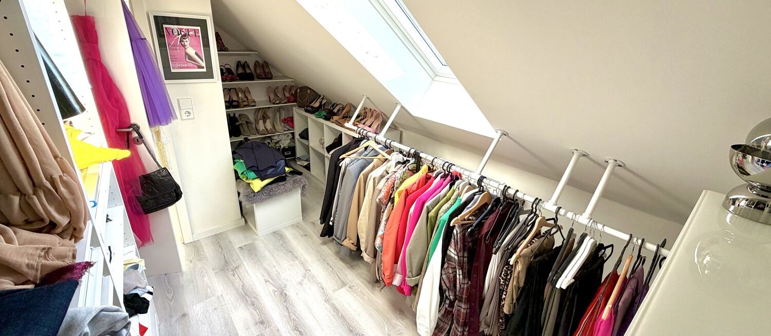 begehbarer Kleiderschrank