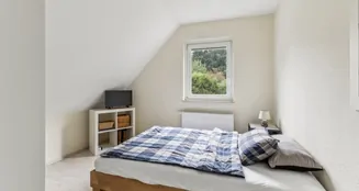 von_poll_real_estate_property_25346079_image_13