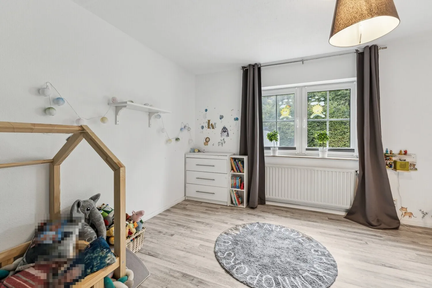 Kinderzimmer EG