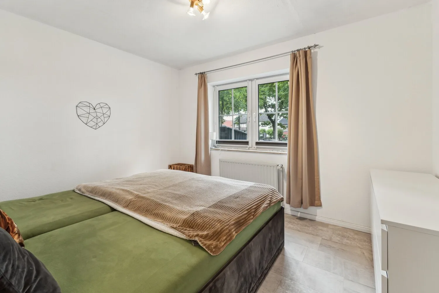 Schlafzimmer EG