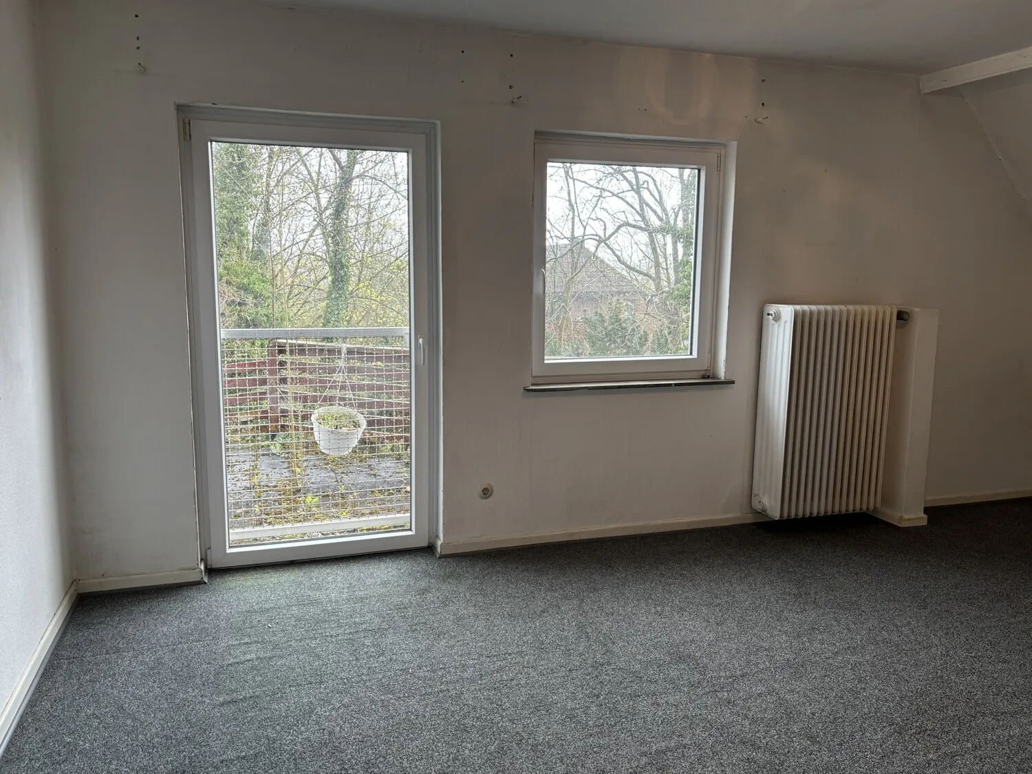 Schlafzimmer DG