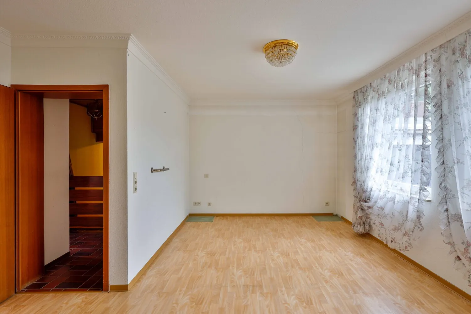Schlafzimmer 1