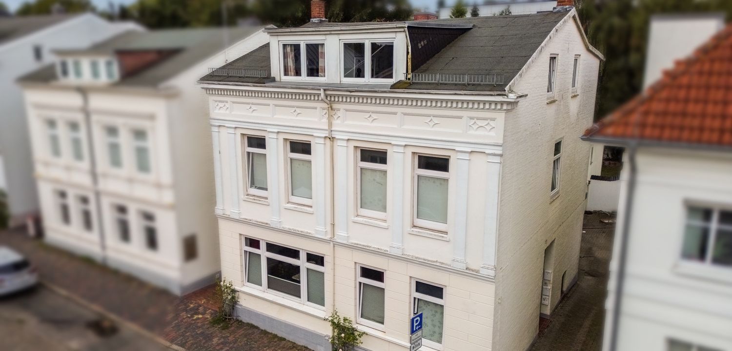 Straßenansicht
