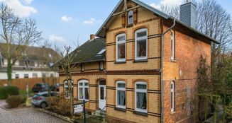 von_poll_real_estate_property_24053178_image_0