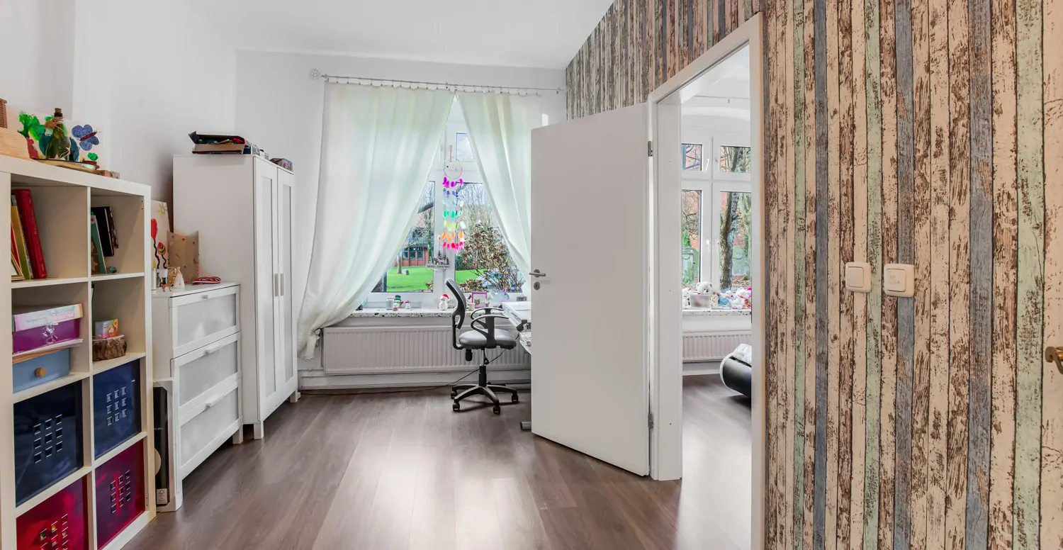 Durchgangszimmer im Erdgeschoss