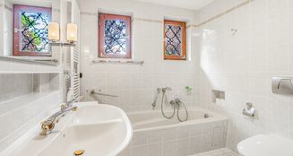 von_poll_real_estate_property_25053059_image_8