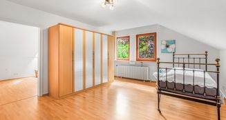 von_poll_real_estate_property_25053059_image_16