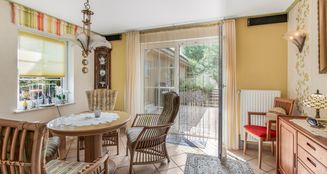 von_poll_real_estate_property_25053102_image_3