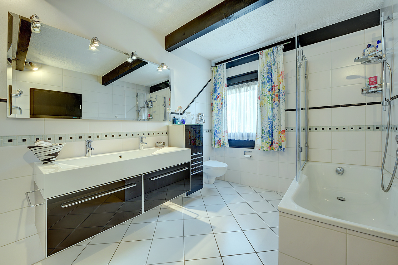 Badezimmer 2 im Obergeschoss