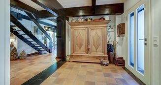 von_poll_real_estate_property_25457004_image_2