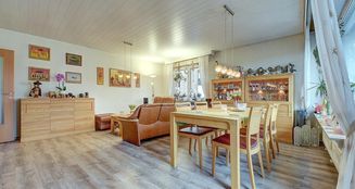 von_poll_real_estate_property_25457007_image_0