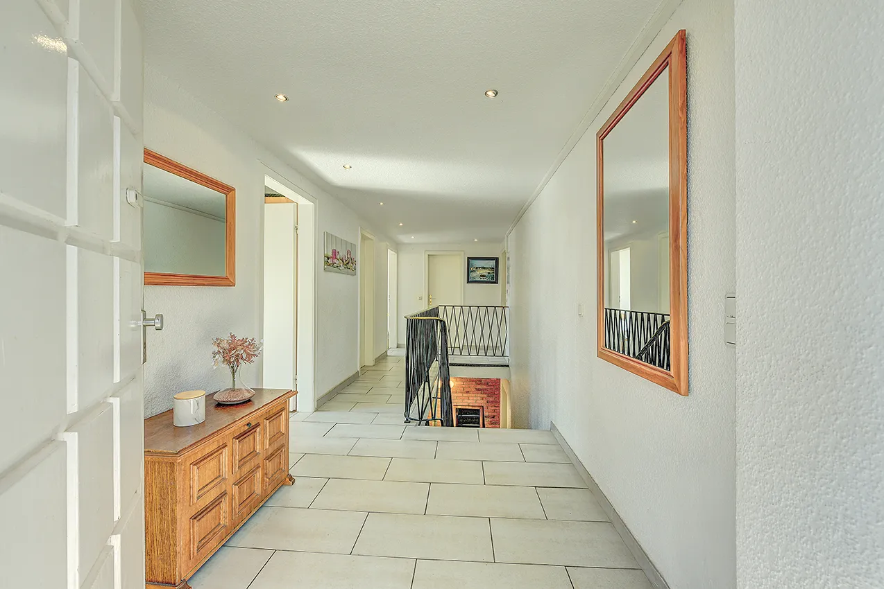 Wohnungseingang + Diele