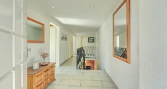 von_poll_real_estate_property_25457008_image_2