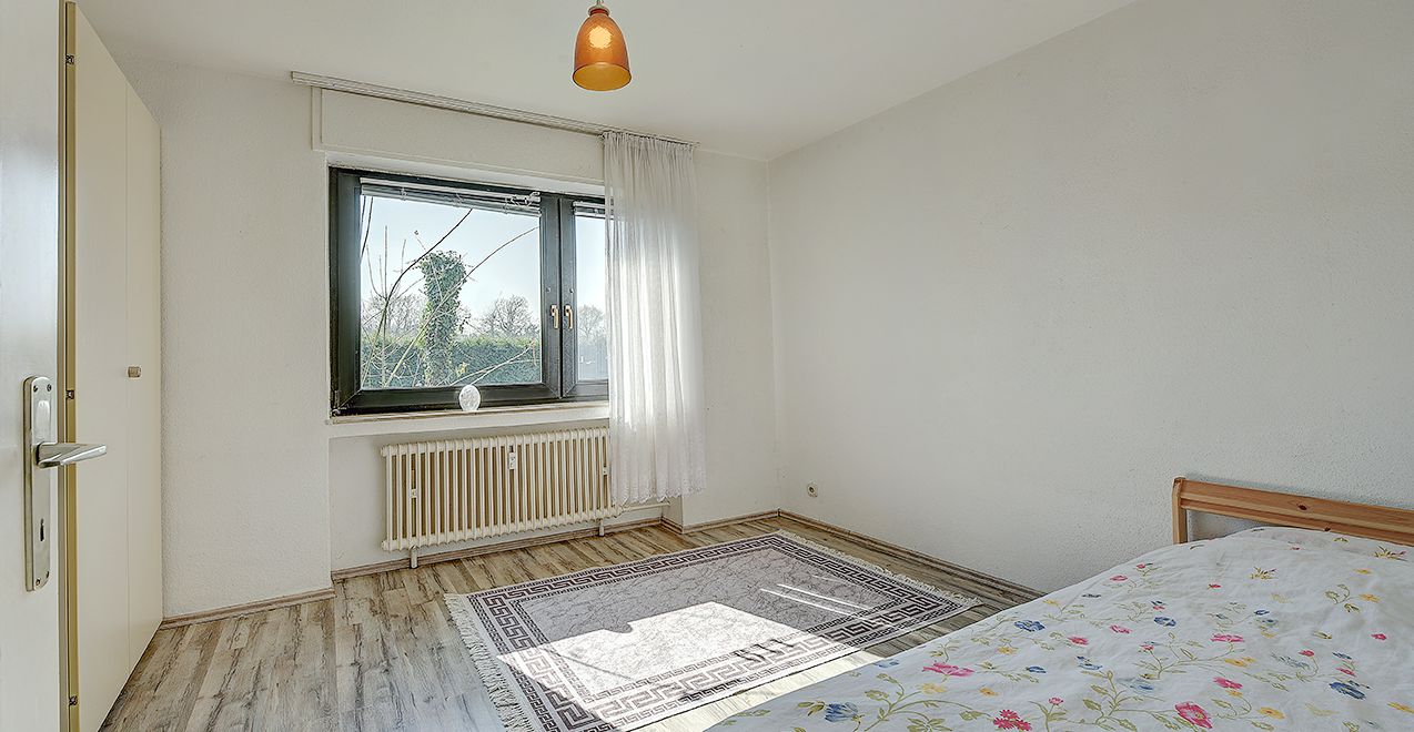 Zimmer 2 EG