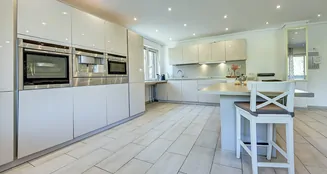 von_poll_real_estate_property_25457008_image_5