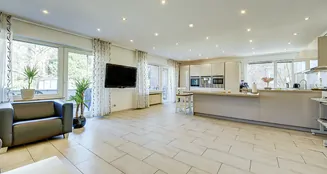 von_poll_real_estate_property_25457008_image_3