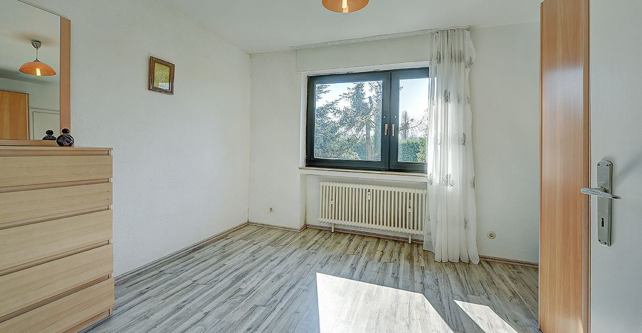 Zimmer 1 EG