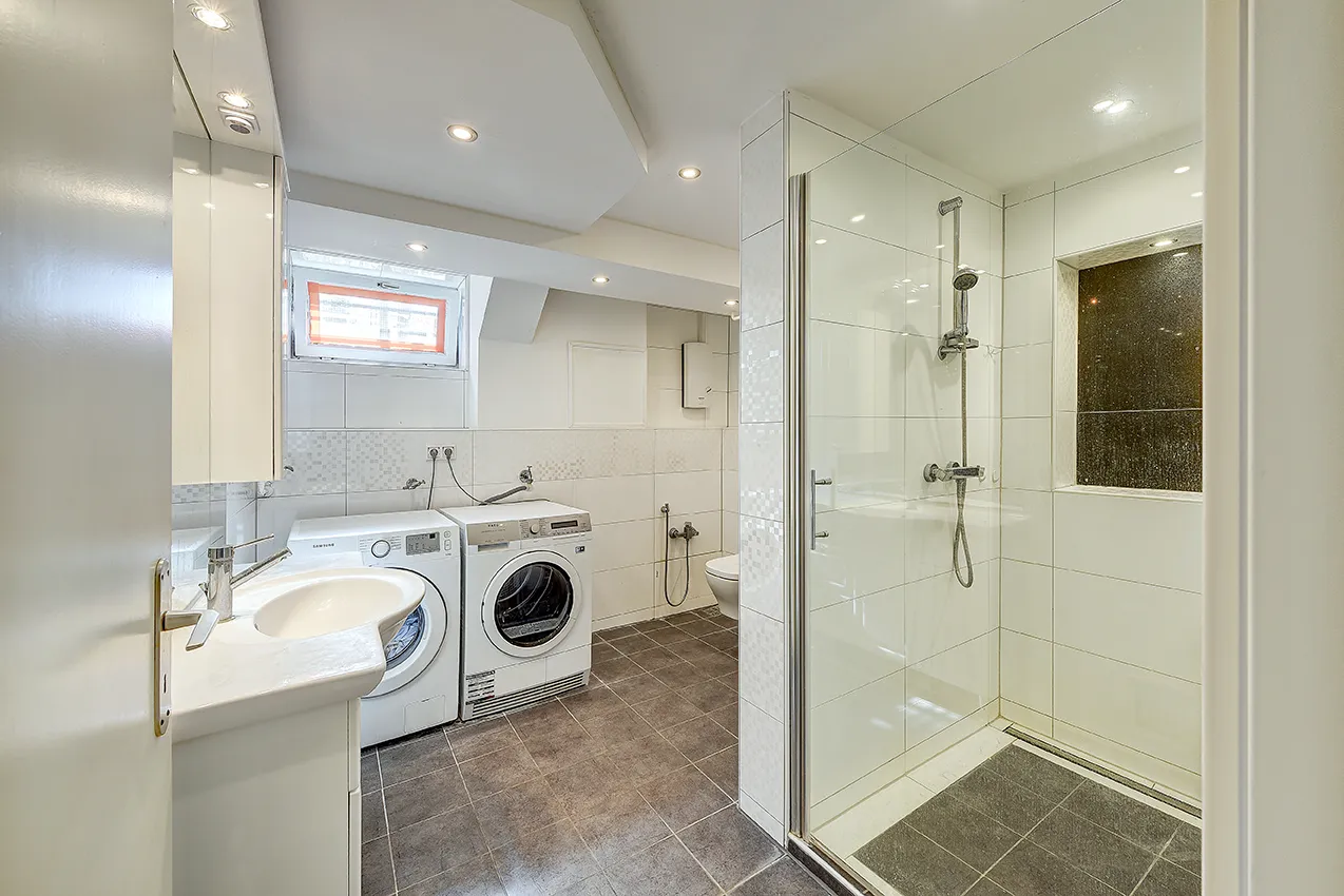 Badezimmer im Souterrain