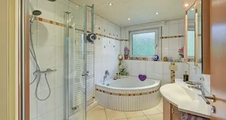 von_poll_real_estate_property_25457023_image_7